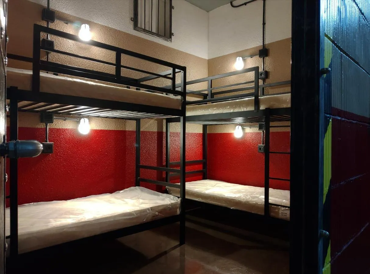 קייב Hostel Prison אוקראינה